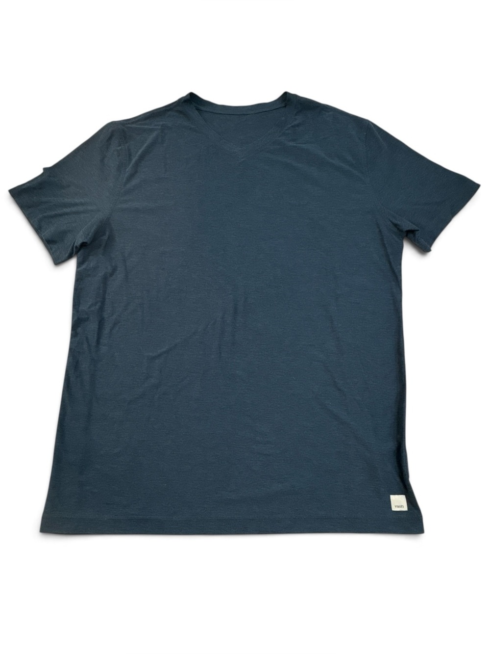 Vuori T Shirt Mens Large Tradewind Performance Tee V Neck Blue